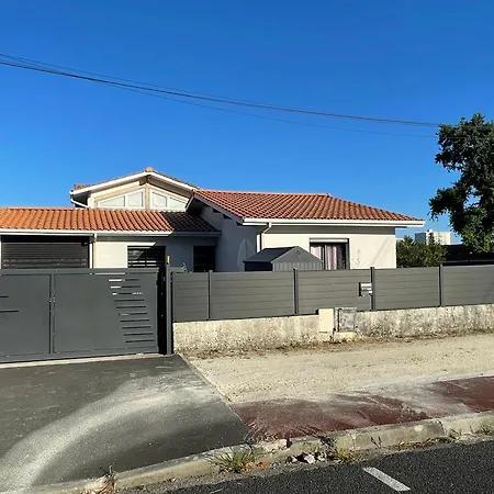Сasa de vacaciones Maison De A Bordeaux